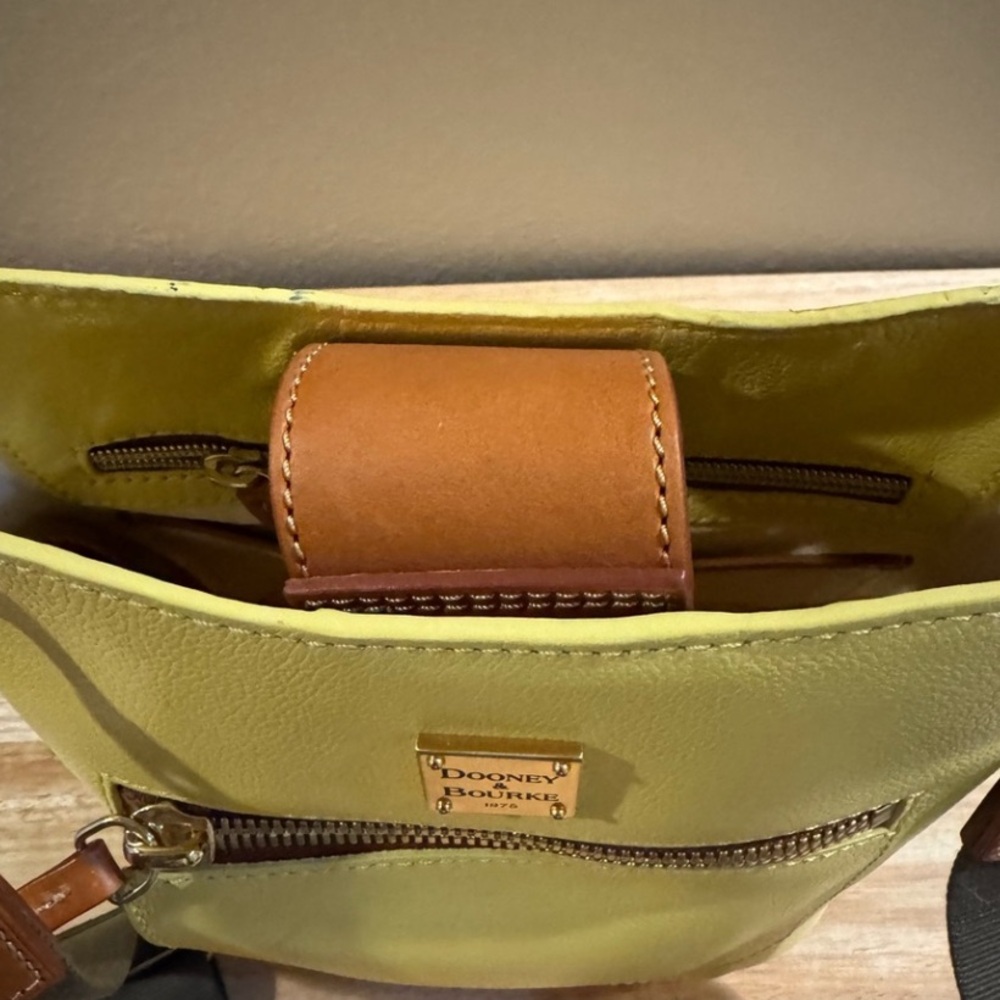 Dooney & Bourke Roxy - Picture 8 of 9